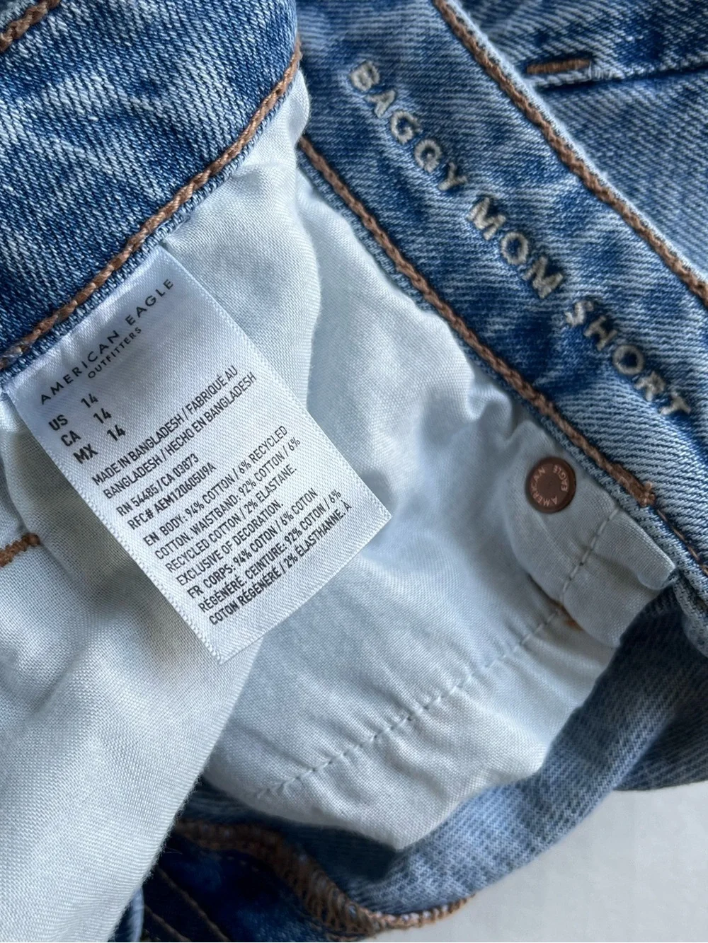 American Eagle Women’s Denim Baggy Mom Jeans Shorts 14